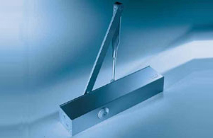 Chiudiporta DORMA serie TS 83